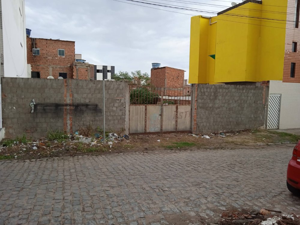 Terreno - Venda - Caiuca - Caruaru - PE