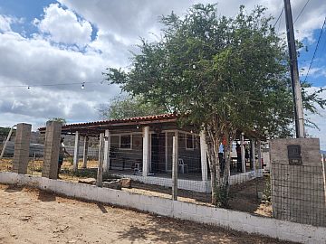 CH�CARA NO LOTEAMENTO S�O BERNARDO